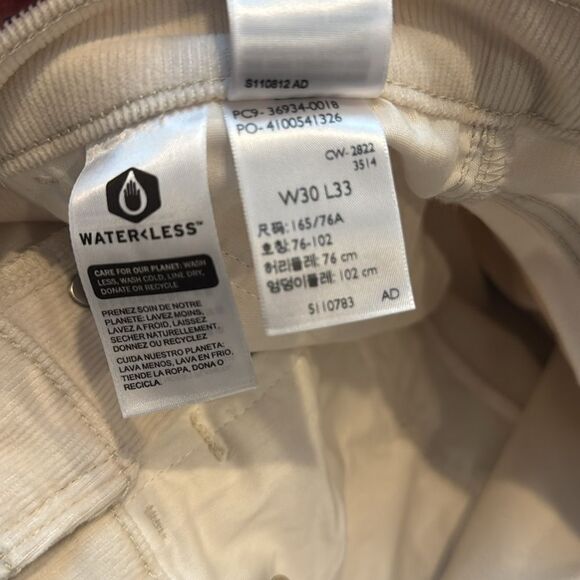 Levi’s RIBCAGE BOOTCUT CORDUROY WOMEN'S PANTS in safari white NWT 30x33 - Picture 7 of 8